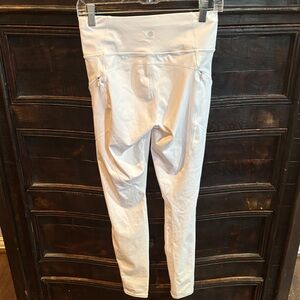 Athleta Contender Style White High-Rise Leggings